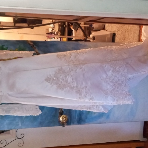 Beautiful white satin beaded sequined net arm sweetheart neckline wedding gown - Picture 2 of 10